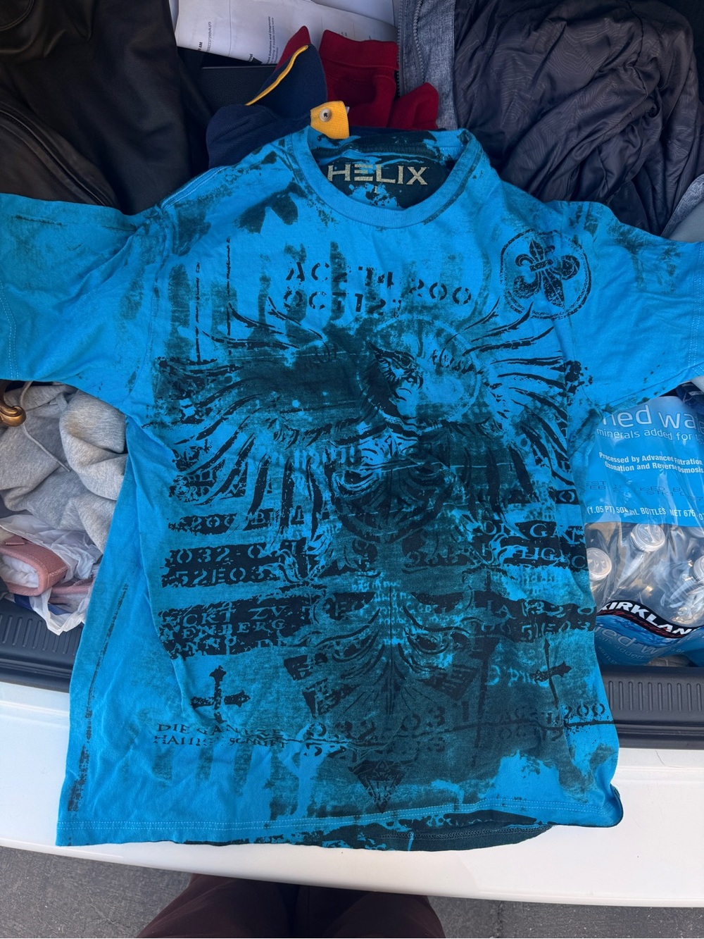 Vintage Y2K Helix Bright Turquoise Short-Sleeve Graphic Tee with Black Print